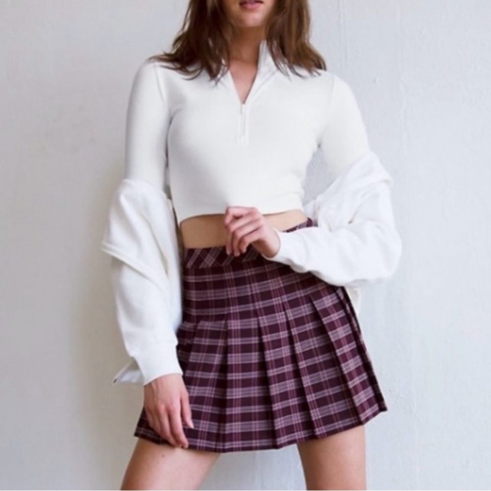 Aritzia Sunday Best Mini Skirt